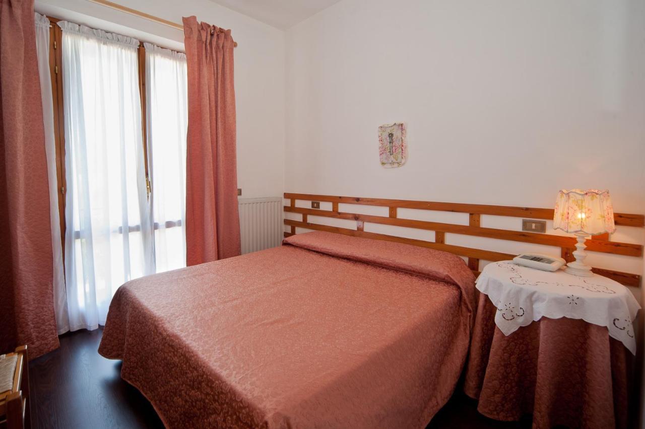 Hotel Villa Stella Cascia Buitenkant foto