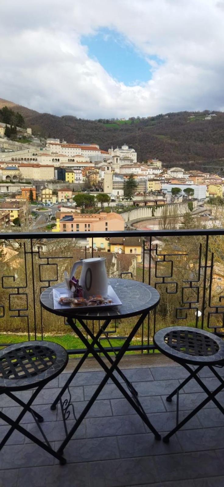 Hotel Villa Stella Cascia Buitenkant foto